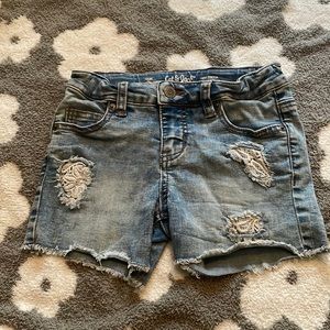 Cat & Jack kids super stretch jean shorts with floral rips